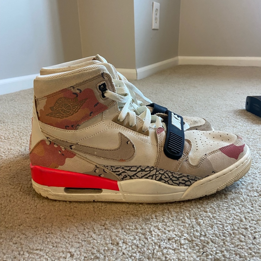 Jordan Legacy 312